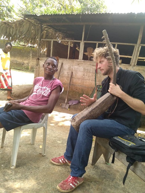 L’ethnomusicologue Rémy Jadinon (Libreville 2019 Larissa Metogo Nzang © Rietma)