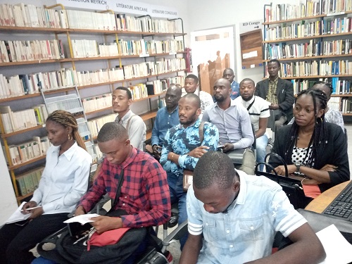 Vue partielle des participants au 1er Salon des littératures en langues congolaises (Adiac)